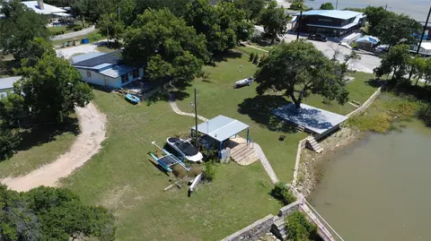 103 Lake Bridge Ln, Brownwood, TX 76801