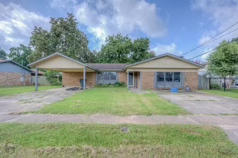 2004 Christine Ave, Bossier City, LA 71112