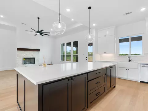 Kitchen - 3209 Willow Rd, Celeste, TX 75423 photo 1 of 4
