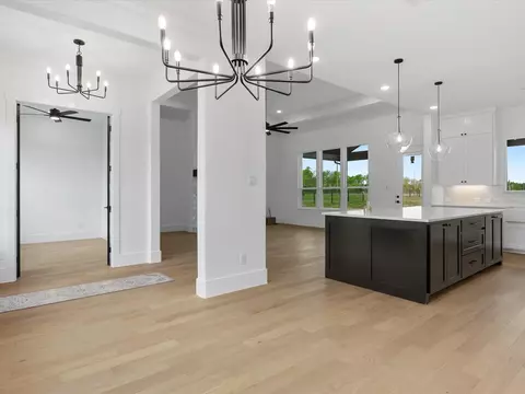 Entry Way - 3209 Willow Rd, Celeste, TX 75423 photo 1 of 4