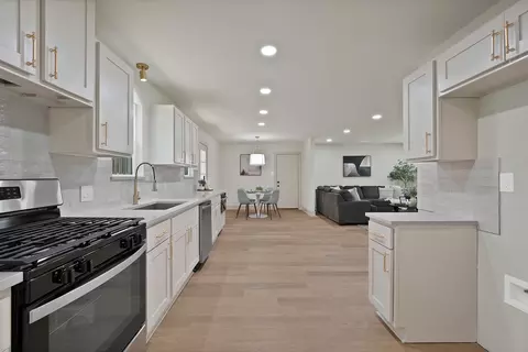 5704 Wessex Ave, Fort Worth, TX 76133