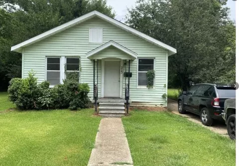 313 Joannes St, Bossier City, LA 71111