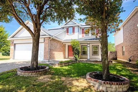 1501 Kingfisher Dr, Fort Worth, TX 76131