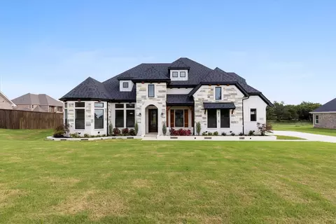 3690 Jacks Loop, Midlothian, TX 76065 photo 2
