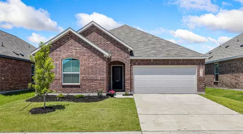 5110 Sagerun Dr, Princeton, TX 75407
