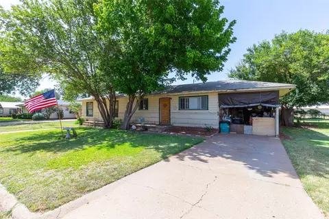 1407 Herring, Merkel, TX 79536