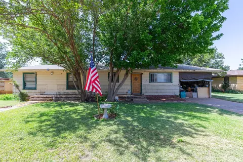 1407 Herring, Merkel, TX 79536