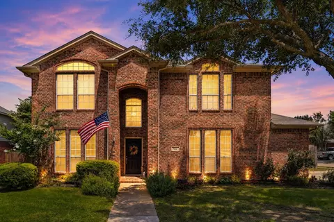 100 Chinos Trl, Justin, TX 76247