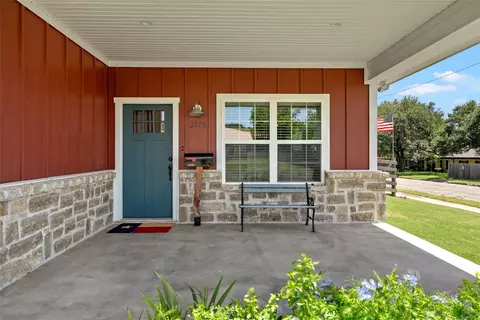 Exterior - 3226 Pine Ave, Waco, TX 76708 photo 4 of 7