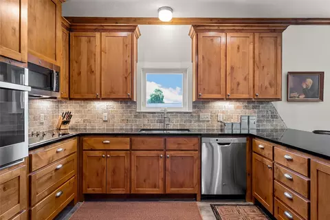 Kitchen - 3226 Pine Ave, Waco, TX 76708 photo 2 of 4
