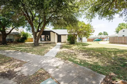2437 Trenton Cir, Mesquite, TX 75150