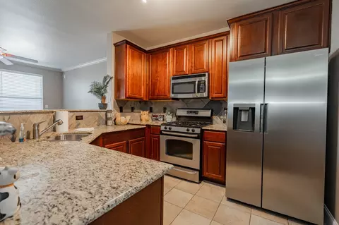 2131 Portofino Dr, Rockwall, TX 75032