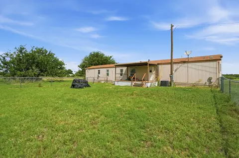 2047 Private Road 379, Hawley, TX 79525