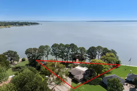 521 Nob Hill Ln, Seven Points, TX 75143