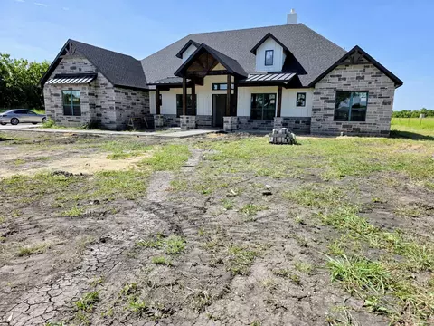 13601 Jackson Rd, Krum, TX 76249 photo 3