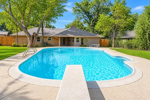 6451 Franwood Ter, Fort Worth, TX 76112