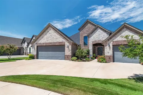 2021 Turnbury Ct, Granbury, TX 76048
