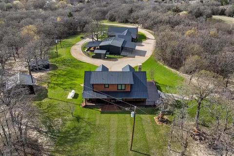 2194 Fm 2382, Saint Jo, TX 76265