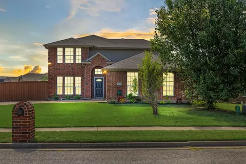 6501 Rienzi Dr, Greenville, TX 75402