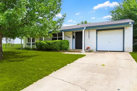 1105 Glenn Dr, Euless, TX 76039