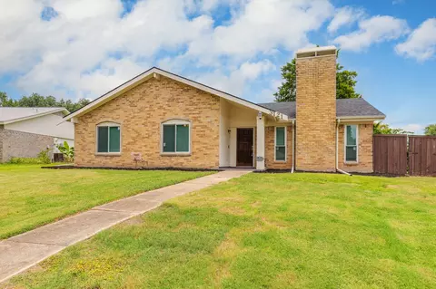 3121 Charter Oak Dr, Plano, TX 75074