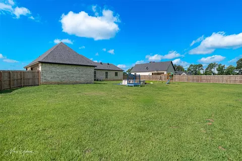 Exterior - 517 Hazel Park, Gloster, LA 71030 photo 4 of 5