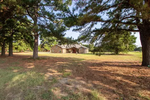 5337 Dusty Rd, Athens, TX 75752