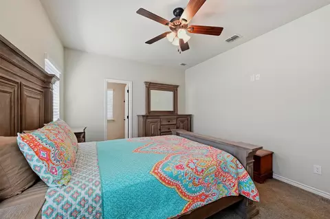 Bedroom - 816 E Northside Dr, Pilot Point, TX 76258 photo 2 of 6
