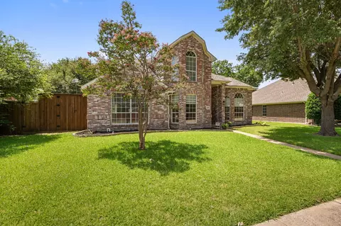 2324 Compton Dr, Plano, TX 75025 photo 3