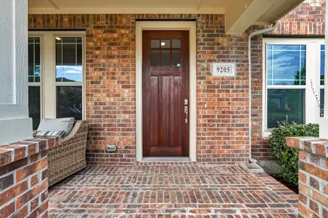 Exterior - 9205 Lamar St, Rowlett, TX 75089 photo 4 of 11