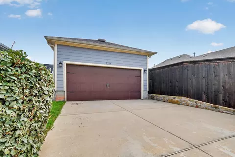 Exterior - 9205 Lamar St, Rowlett, TX 75089 photo 8 of 11
