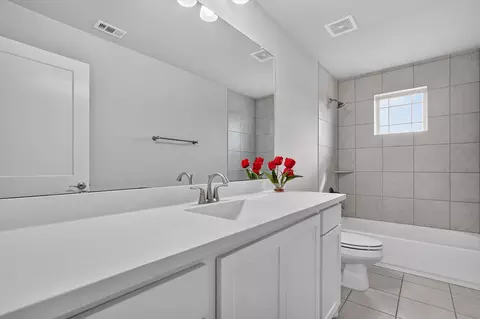 Bath - 9205 Lamar St, Rowlett, TX 75089 photo 3 of 3