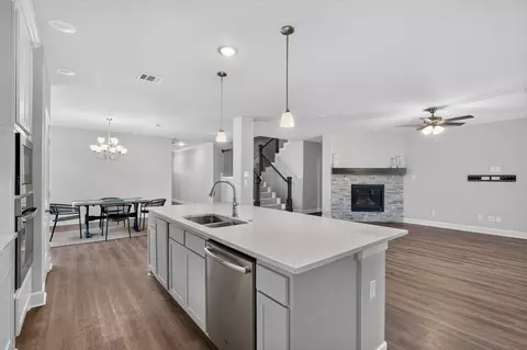 Kitchen - 9205 Lamar St, Rowlett, TX 75089 photo 2 of 3