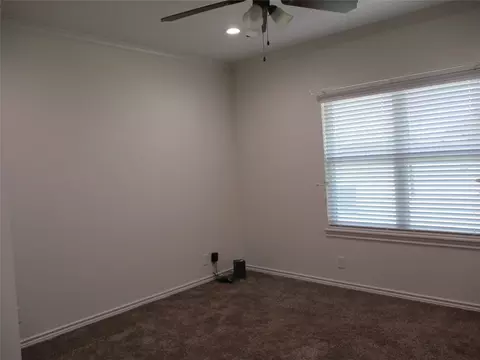 Bedroom - 148 Mill St, Emory, TX 75440 photo 2 of 4