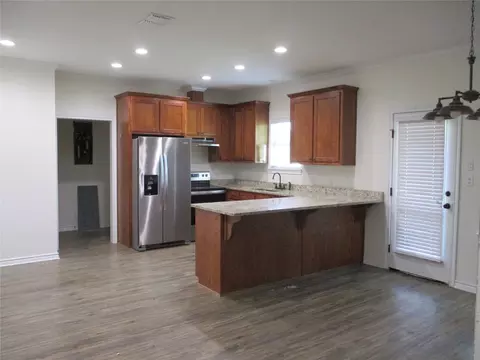 Kitchen - 148 Mill St, Emory, TX 75440 photo 1 of 3