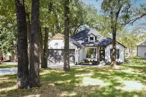 219 Ben Lacy Dr, Gun Barrel City, TX 75156