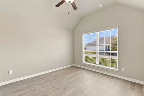 Living - 3228 Dottavio Rd, Lorena, TX 76655 photo 4 of 4