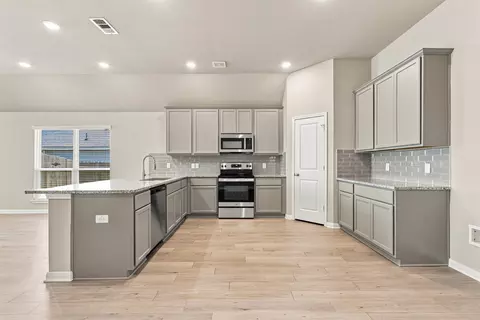 Kitchen - 3228 Dottavio Rd, Lorena, TX 76655 photo 1 of 2
