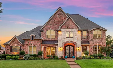 2108 Canyon Park Dr, Southlake, TX 76092