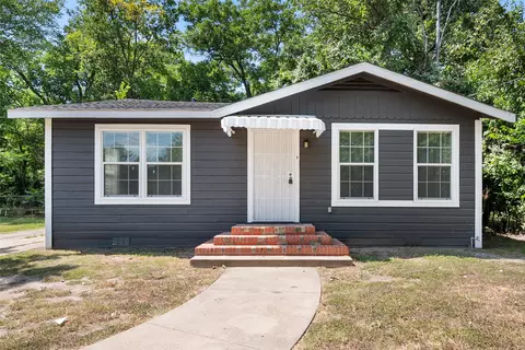 706 E 1st Ave, Corsicana, TX 75110