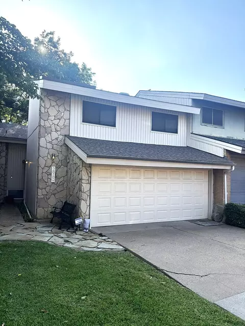 2969 Country Place Cir, Carrollton, TX 75006