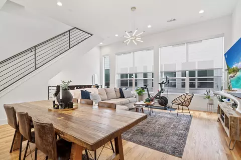 5802 Lindell Ave #102, Dallas, TX 75206