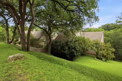 1111 Pebble Creek Rd, Fort Worth, TX 76107