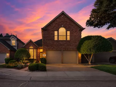 4003 Rive Ln, Addison, TX 75001
