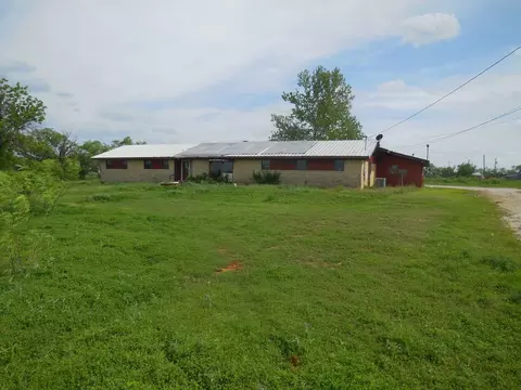1809 Elliott St, Breckenridge, TX 76424