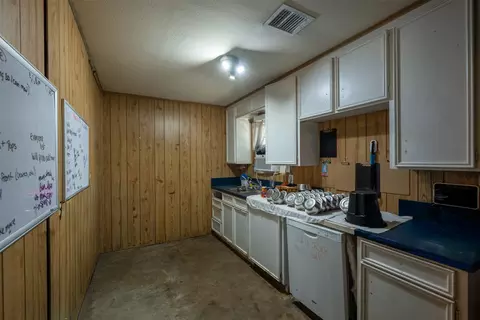Kitchen - 5327 Old Lorena Rd, Lorena, TX 76655 photo 1 of 1