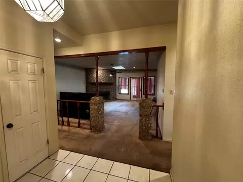 2000 Dan Rowe St, Waco, TX 76704 photo 9
