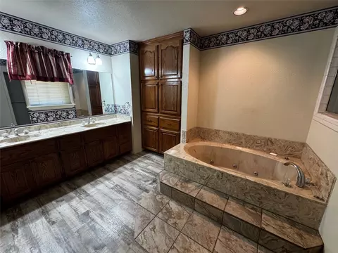 2000 Dan Rowe St, Waco, TX 76704 photo 13