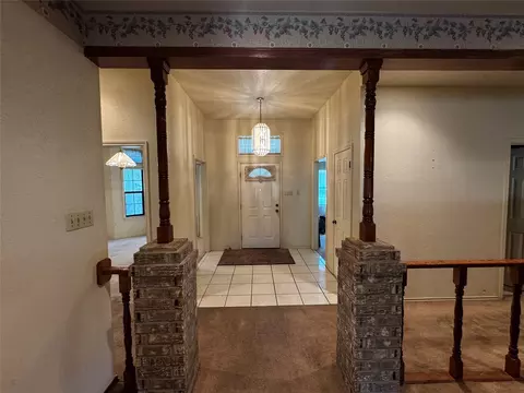 2000 Dan Rowe St, Waco, TX 76704 photo 5