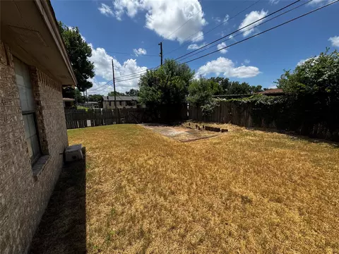 2000 Dan Rowe St, Waco, TX 76704 photo 19